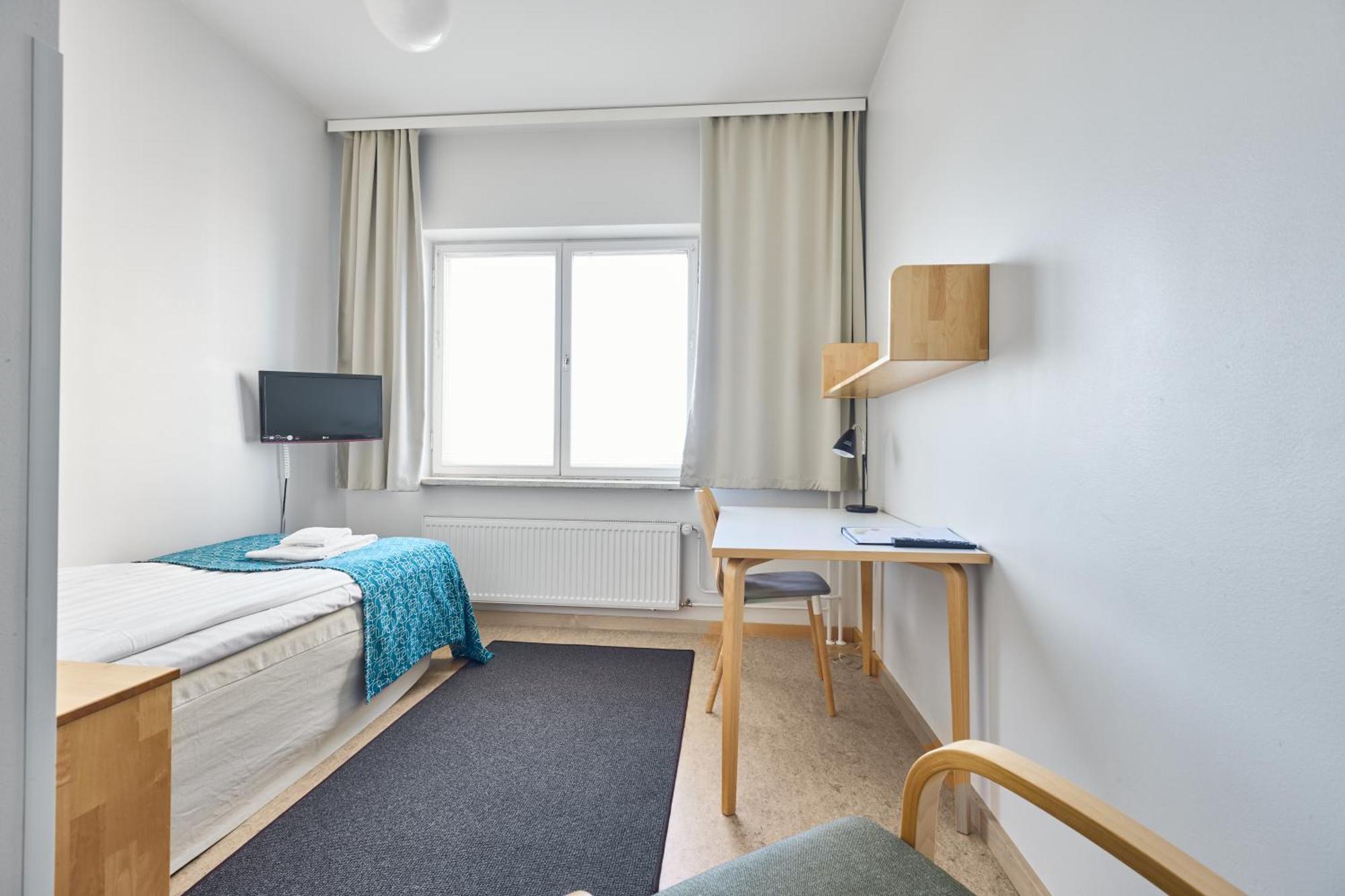 Töölö Towers 4*