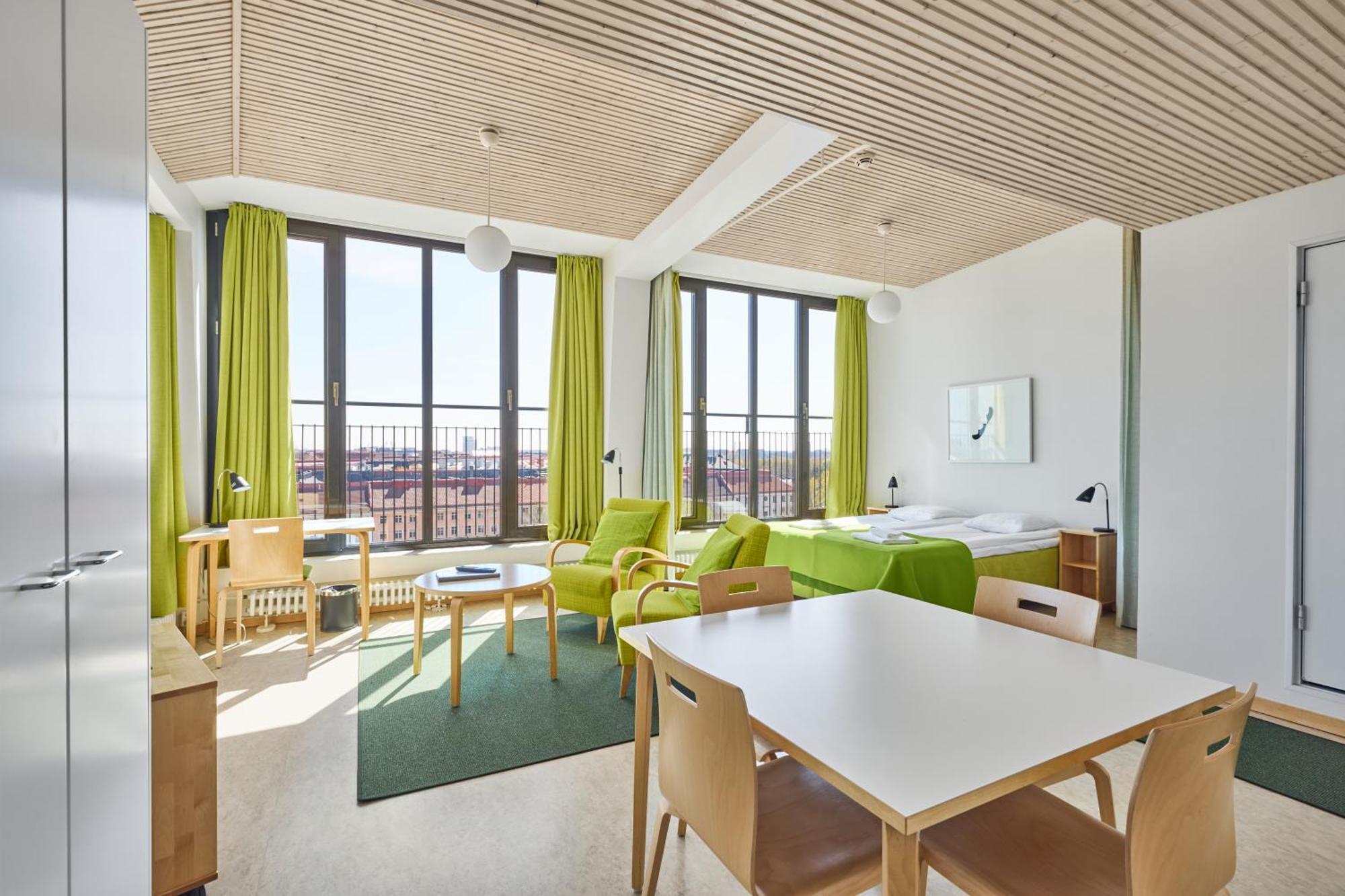 Lägenhetshotell Töölö Towers 4*