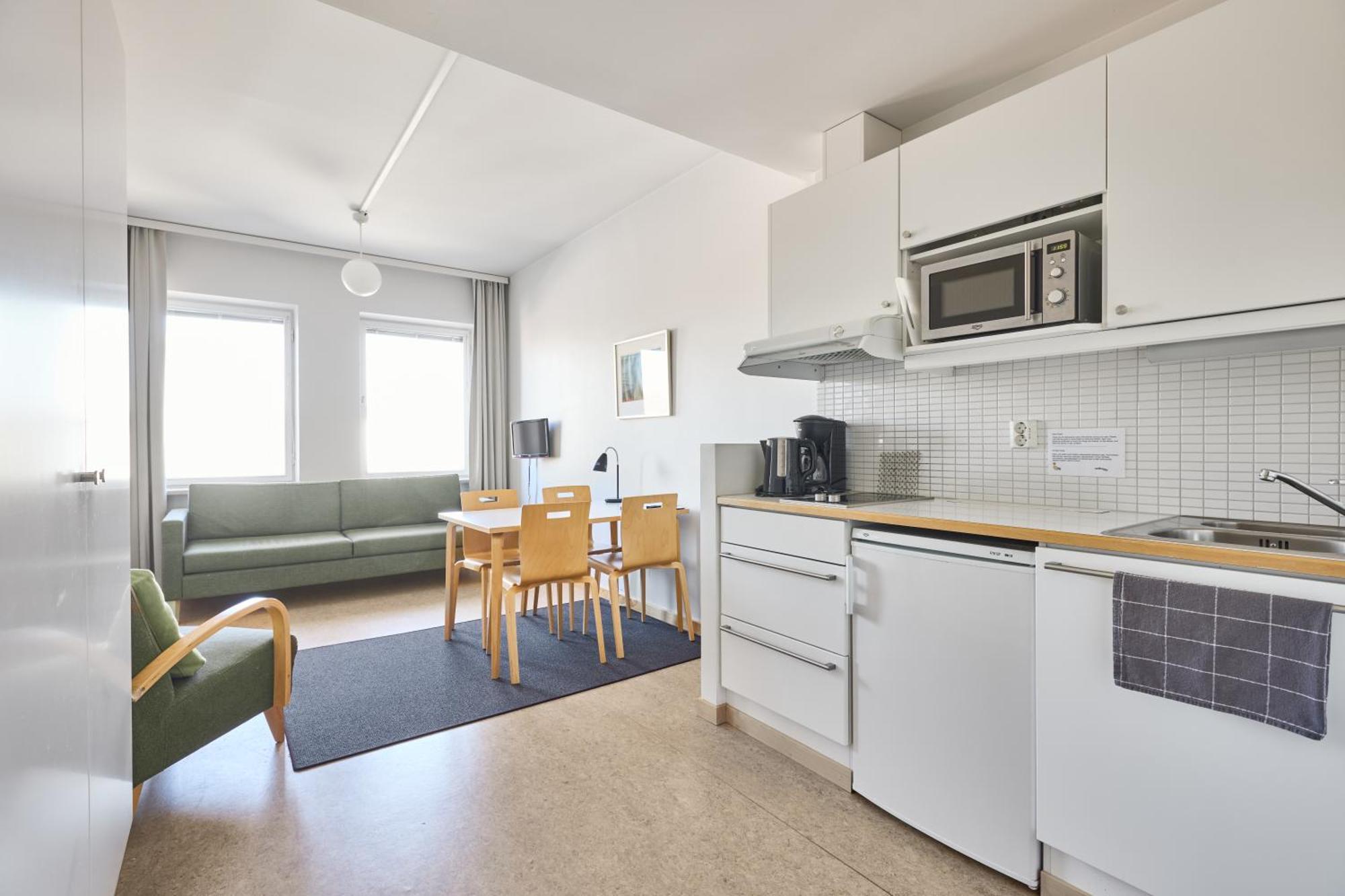 Töölö Towers 4*